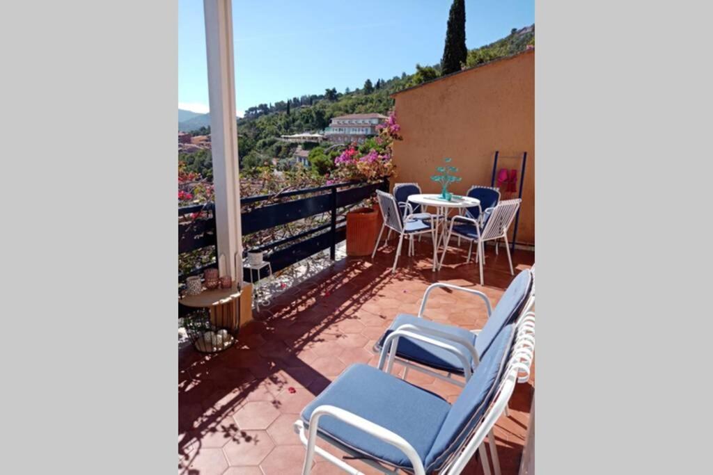 Appartamento Panoramico: Residence Ulivi E Sole Porto Santo Stefano  Luaran gambar